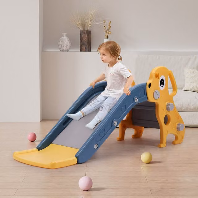 Livingandhome Kids Freestanding Puppy Indoor Toddler Slide in Yellow