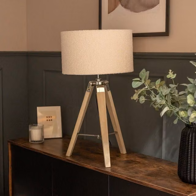 ValueLights Clipper Modern Wood and Chrome Tripod Table Lamp with Beige Fabric Cylinder Shade, Diameter: 35 cm, Height: 21 cm – 1
