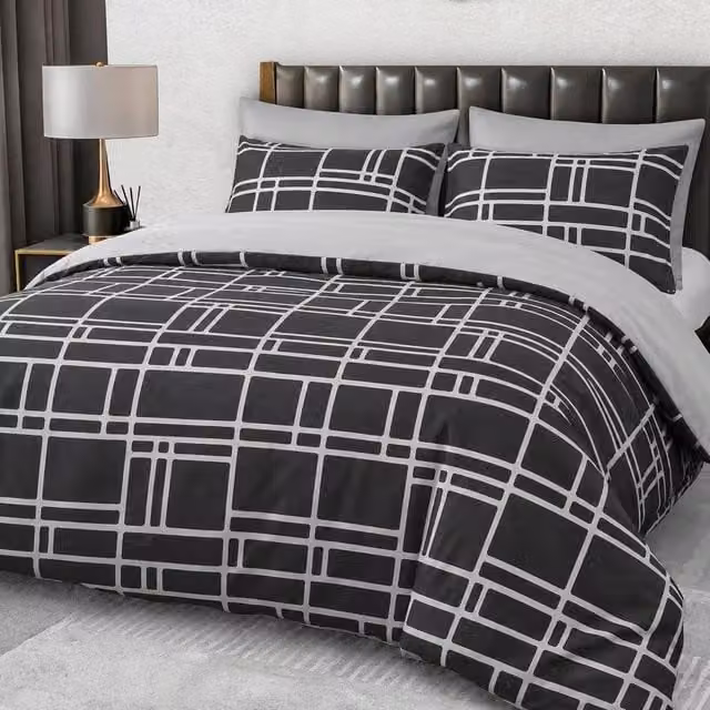 Grace Premium Microfibre Duvet Cover Set in Black, King Size (200 x 180 cm)