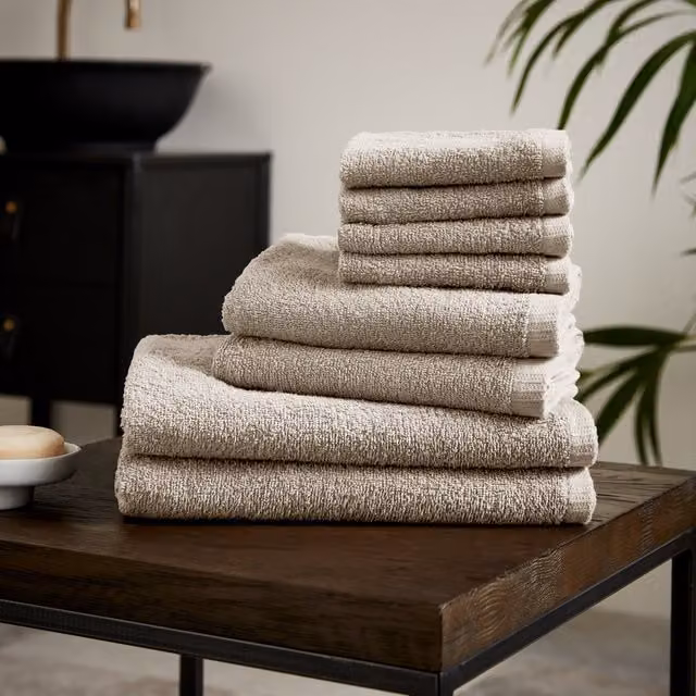 Catherine Lansfield 8 Piece Quick Dry Cotton Towel Set in Beige – 1