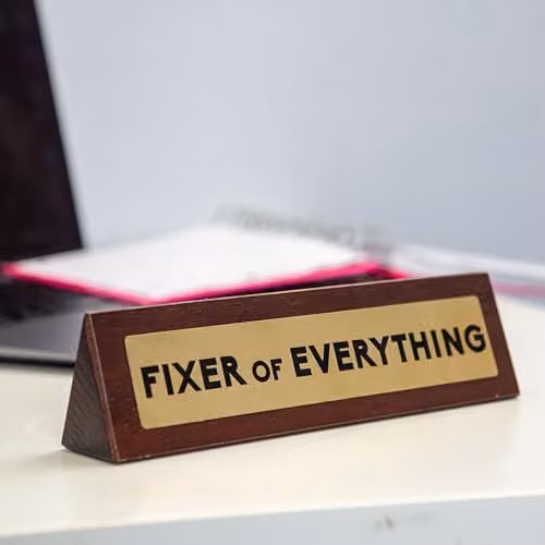 Boxer Gifts Fixer of Everything Novelty Wooden Desk Plaque Sign in Brown and Gold – 2