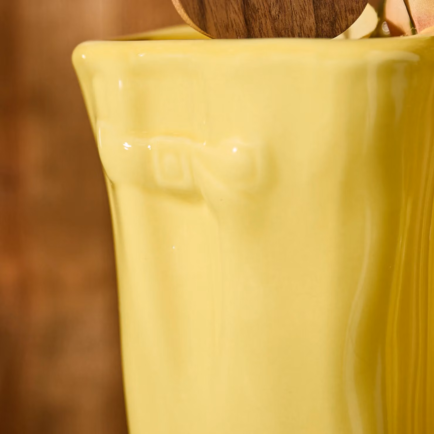 Dibor Small Yellow Wellington Boot Ceramic Flower Pot and Garden Planter, H: 17 cm, W: 15 cm – 4