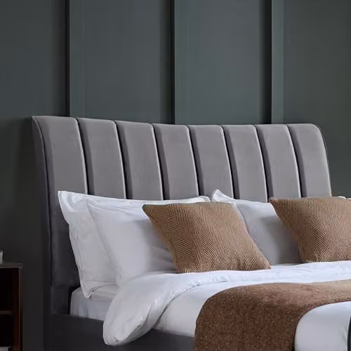 Birlea Clover Upholstered Velvet Bed Frame in Grey with Gold Details, W/D/H: 150 x 180 x 219 cm – 4