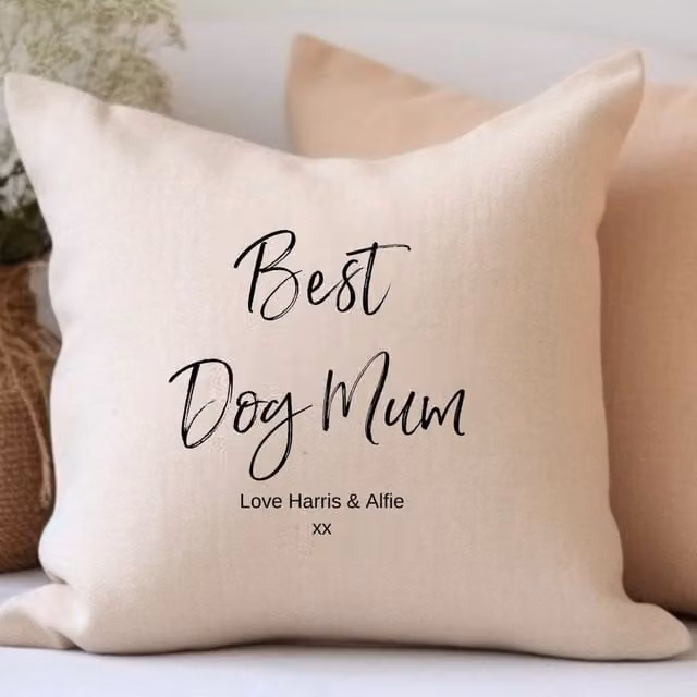 Aye Do Gifts Personalised Best Dog Mum Cushion in Beige, W/D/H: 40 x 40 x 40 cm