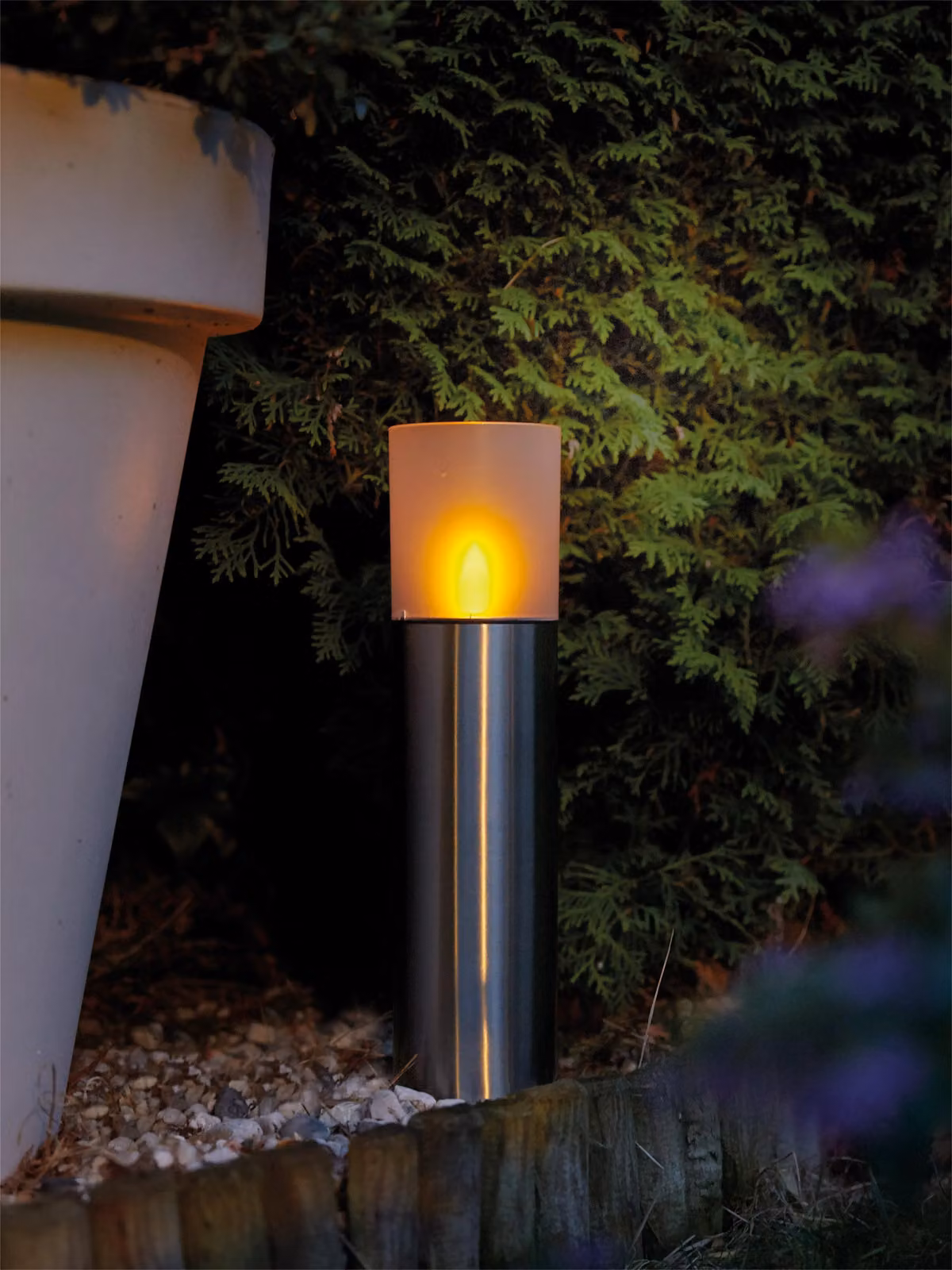 Luxform Solar Lambada LED Garden Light in Silver Stainless Steel with Dusk Sensor and Warm White Light – 2