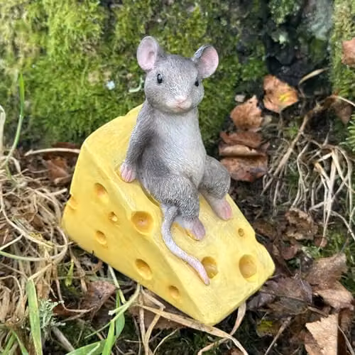 Animal Crackers Mouse on Cheese Wedge Fairy Garden Ornament in Grey and Multicolour – 2