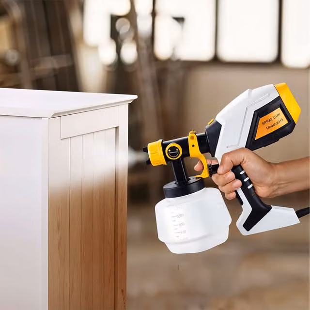 Livingandhome Electric Handheld Paint Sprayer with 4 Nozzles, White
