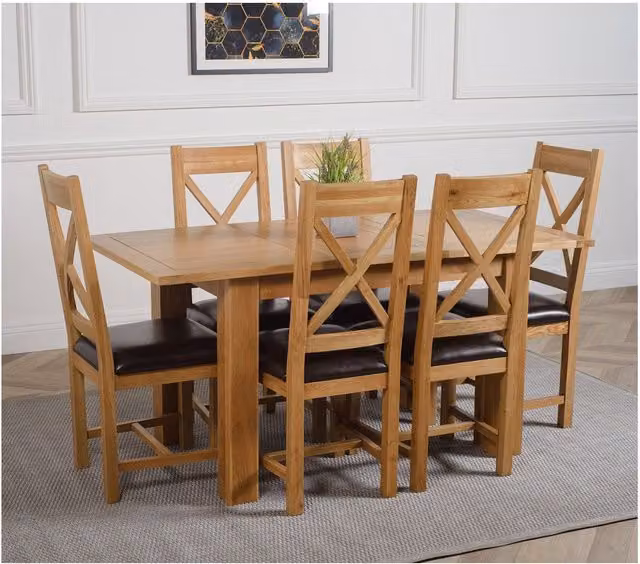 Thats Furniture Hampton Oak Extending Dining Table and 6 Berkeley Leather Chairs in Brown