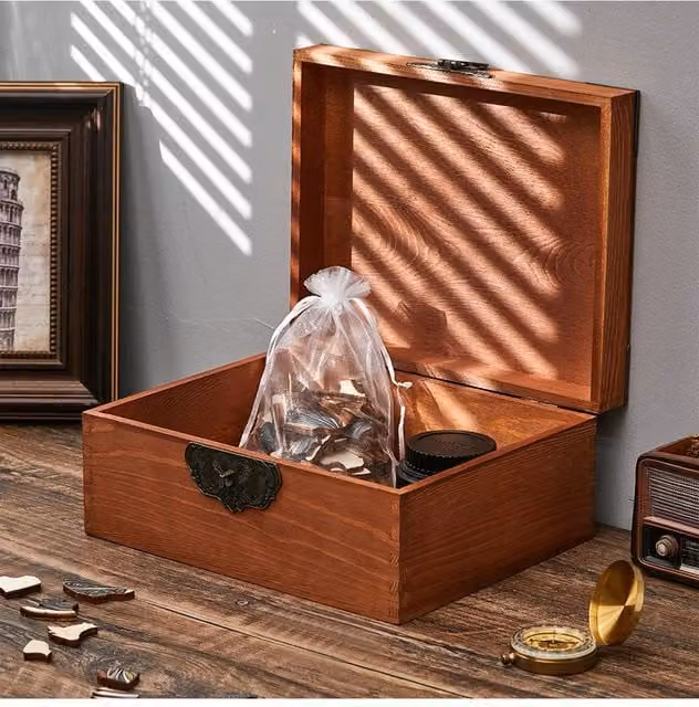 Living and Home Lockable Solid Pine Wood Keepsake Box in Brown Walnut – 1