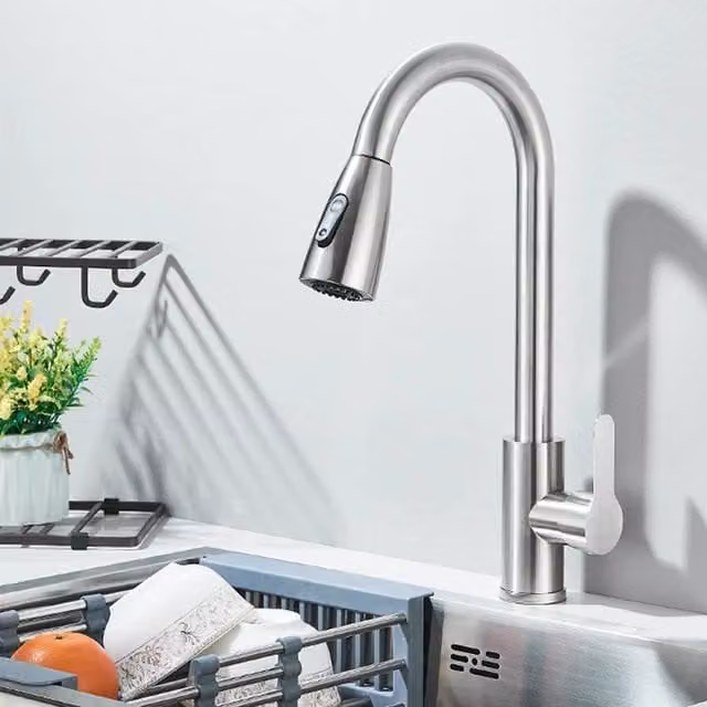 NESTLUNE Single Lever Kitchen Sink Mixer Tap with 360 Degree Pull Out Spray Spout in Matt Silver – 1