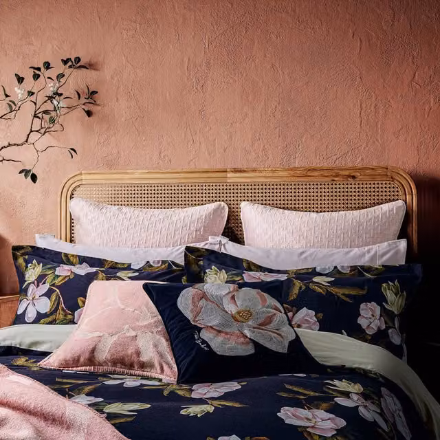 Ted Baker Opal Floral Cotton Mako Satin Duvet Cover and Pillowcase Set, Blue and Green, 200 x 200 cm – 1