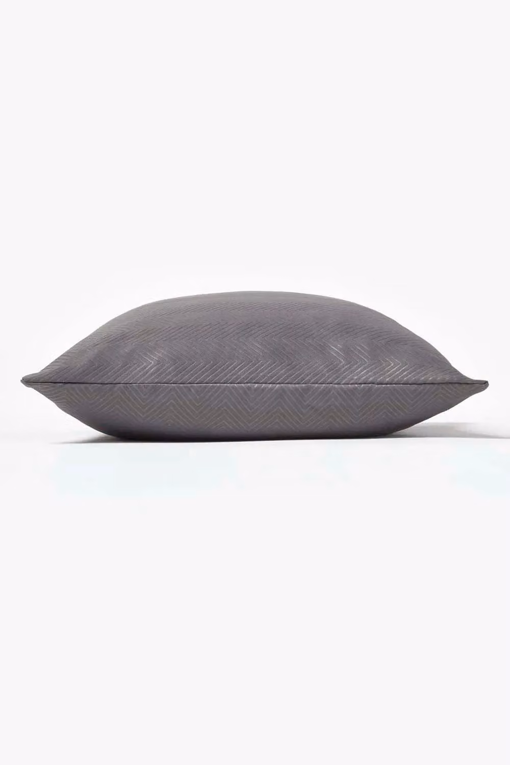 Homescapes Dark Grey Herringbone Cushion Cover, W/D/H: 45 x 45 x 1 cm – 3