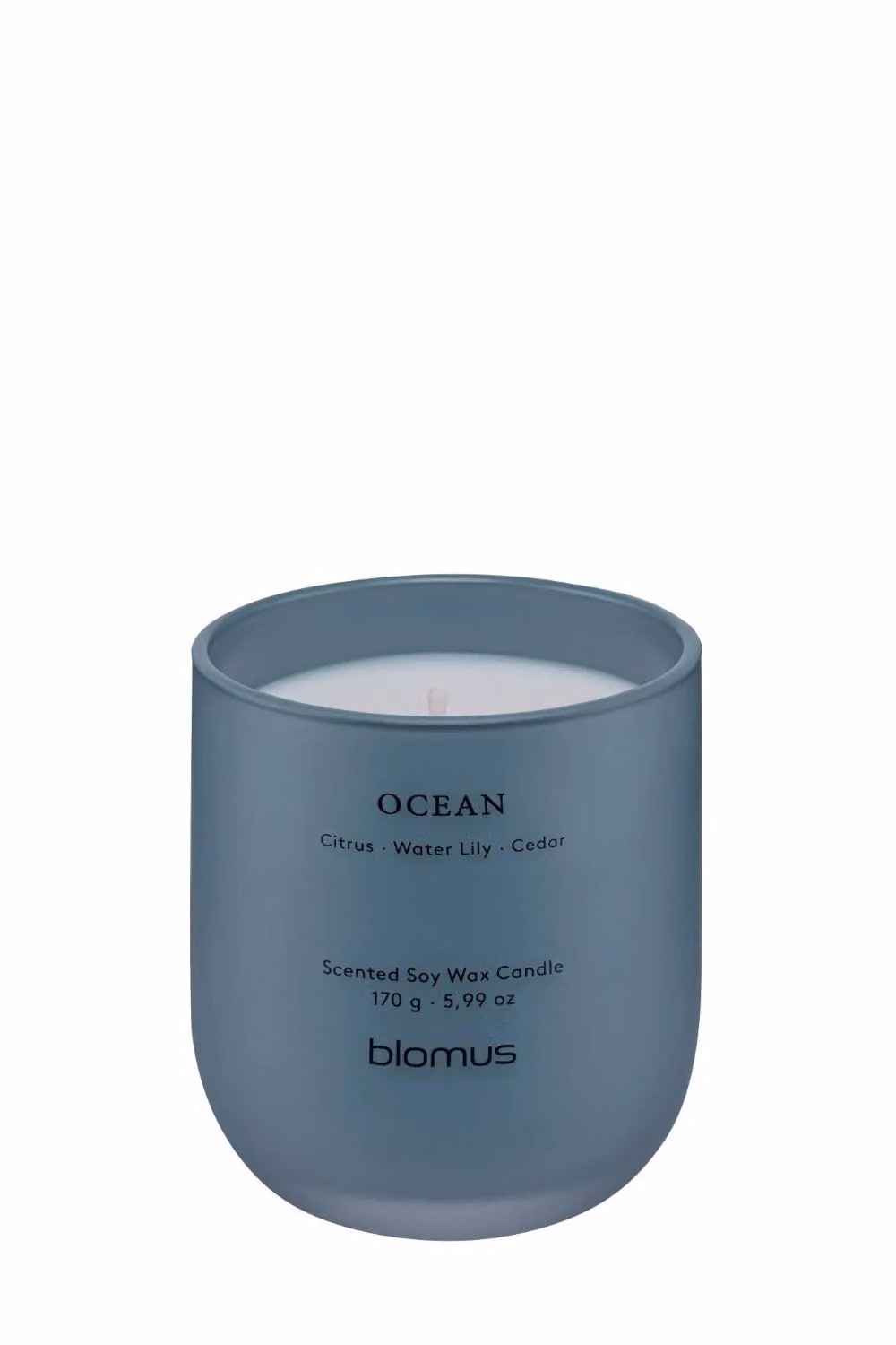 Blomus TUOKSU Ocean Scented Soy Wax Candle in Tradewinds Light Blue – 2