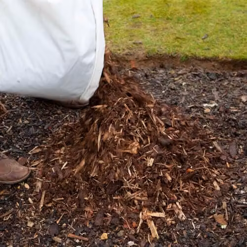 YouGarden Ornamental Spruce Bark Mulch, 70 l – 4
