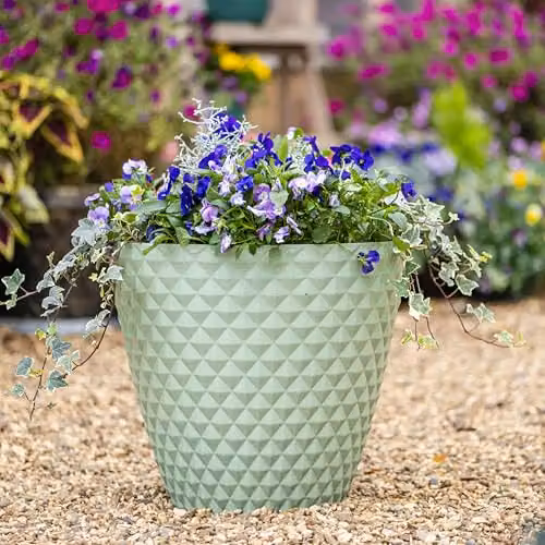 Garden Gear Diamond Planter Green Plastic Pot, Diameter: 39.5 cm – 3