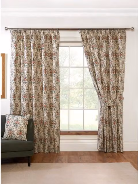 Prestigious Textiles Sundour Buttermere Fully Lined Floral Pencil Pleat Curtains, Multicolour Green, W: 117 cm, H: 137 cm (Pair)