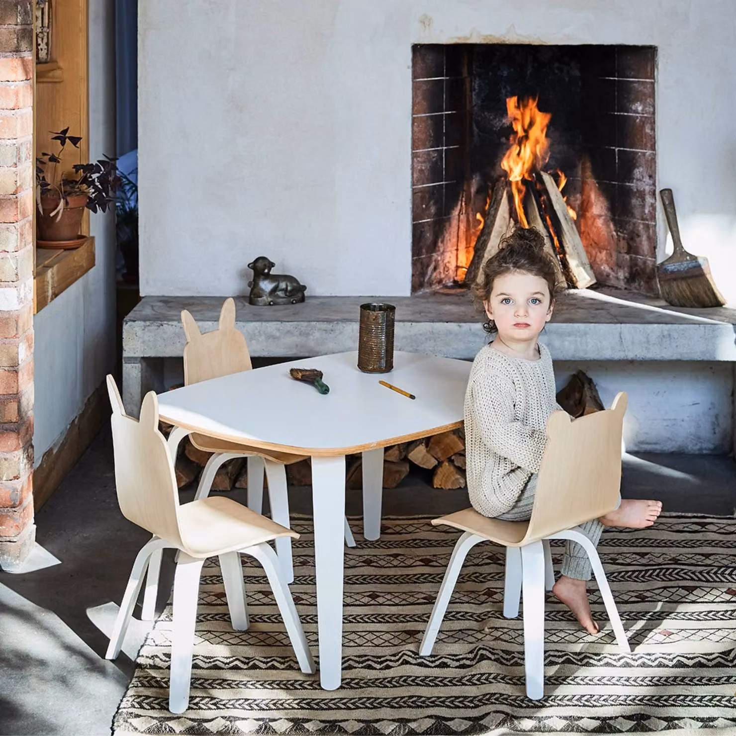 Oeuf NYC Play Table for Children in White – 6