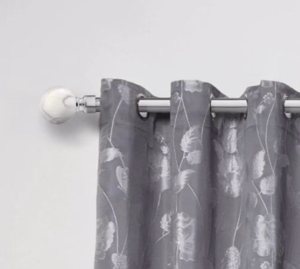 New Edge Blinds Metal Extendable Eyelet Curtain Pole Set in Silver, Width: 160 cm – 2
