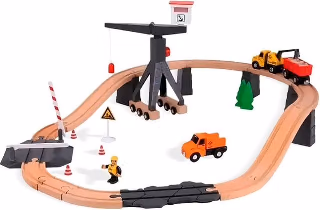 Tooky Toy Multicolour Wooden Construction Yard Starter Train Set