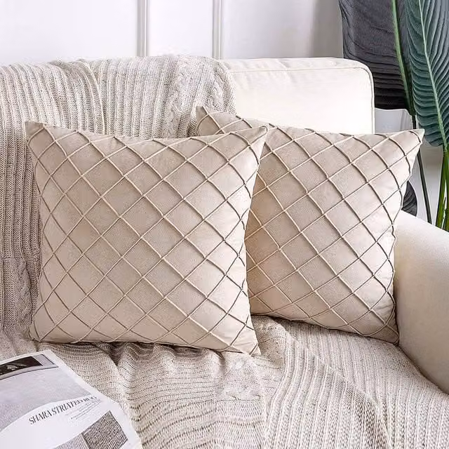 YnysTec Velvet Checked Cushion Cover in Beige, W/D/H: 60 x 60 x 1 cm – 1