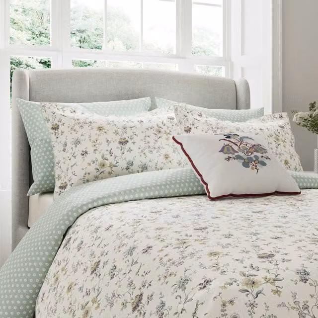 V&A Flora Art Nouveau Floral Cotton Percale Double Duvet Cover and Pillowcase Set in Blue and Multicolour