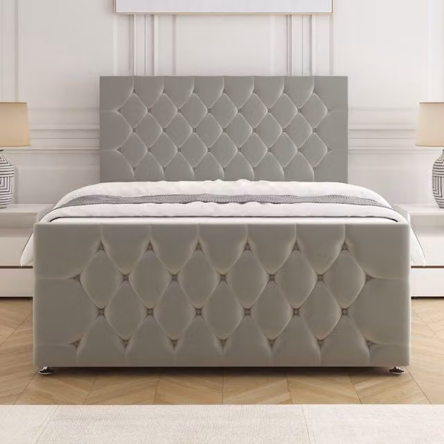 BSSPOKE Maya Double Divan Bed Set with 24 inch Headboard and Mattress in Silver Plush Velvet, W/D/H: 140 x 200 cm