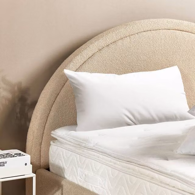 Wyld Haus White Microfibre Low-Profile Pillow, W: 80 cm, D: 40 cm – 1