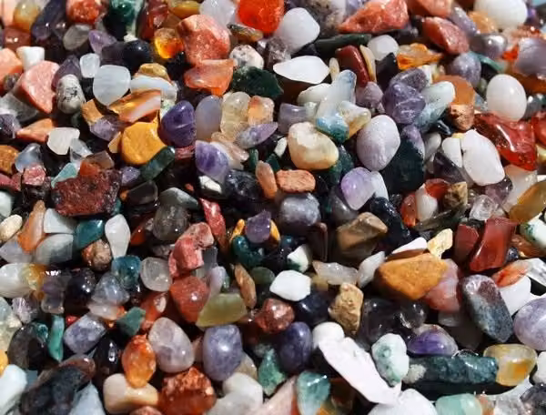 KDMD Mixed Natural Multicolour Gemstone Chips, 5kg – 1