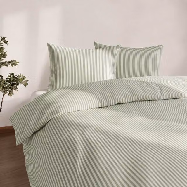 Martex Studio Edition Pinstripe Duvet Cover Set in Green, 90 x 200 cm