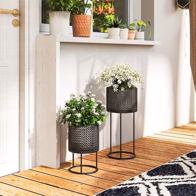 Outsunny Set of 2 Black Metal Plant Pots for Indoor and Outdoor Garden Use