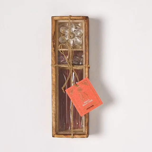 Homescapes Zen Incense Gift Set with Rose and Black Oudh Cones in Red and Multicolour