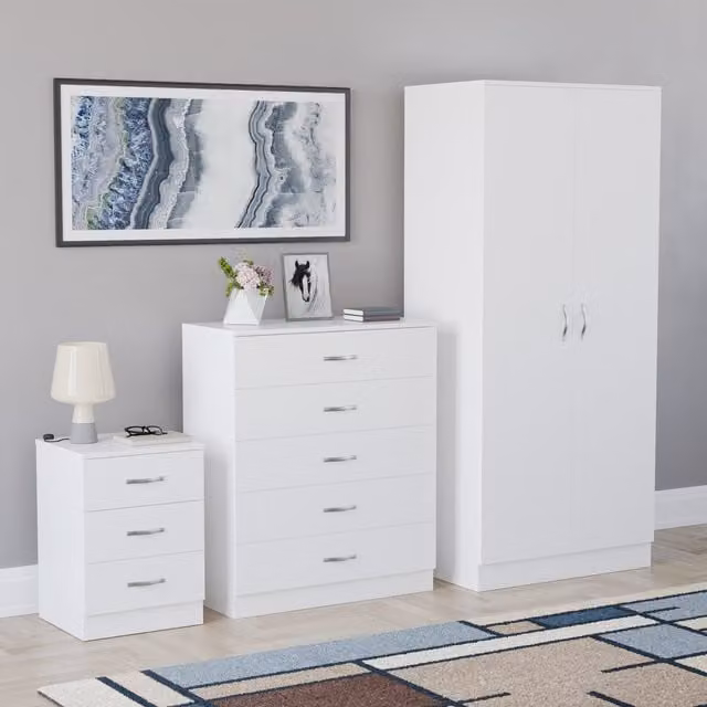 Vida Designs Riano 3 Piece Modern Bedroom Set in White