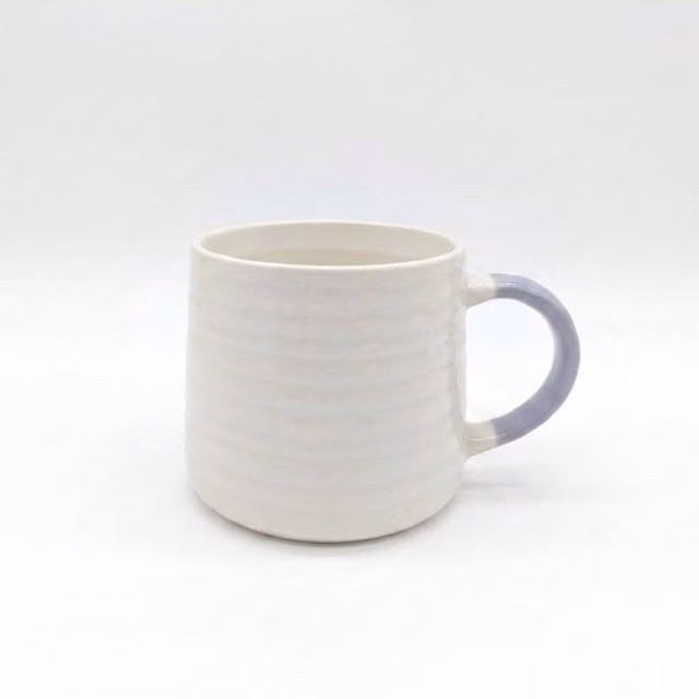Glim & Glam Set of 4 Ribbed Textured Ceramic Coffee and Tea Mugs, 13oz, White and Grey – 1