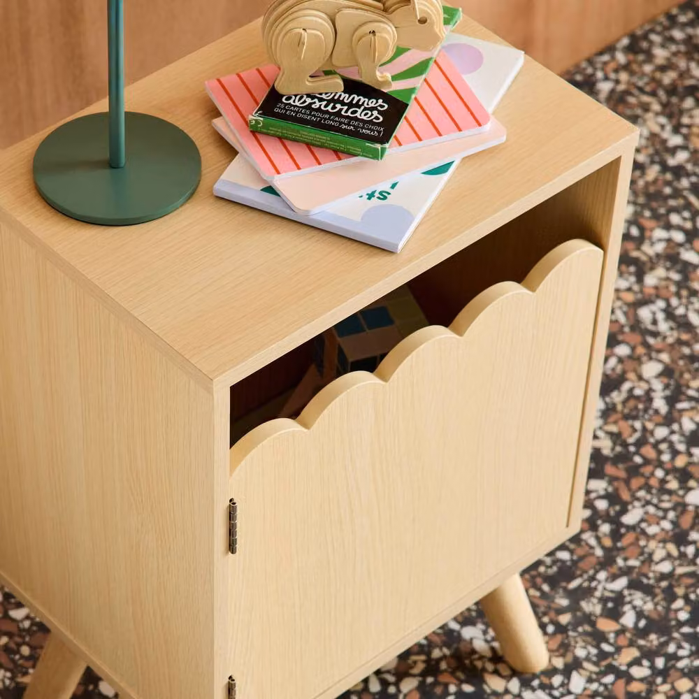 sweeek Children's Scandinavian Style Bedside Table with One Door in Brown – 3