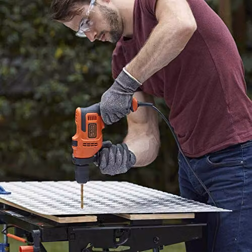 Black+Decker BEH200-GB 500W Electric Hammer Drill in Orange with 0-49,300 BPM for Masonry and Concrete – 4