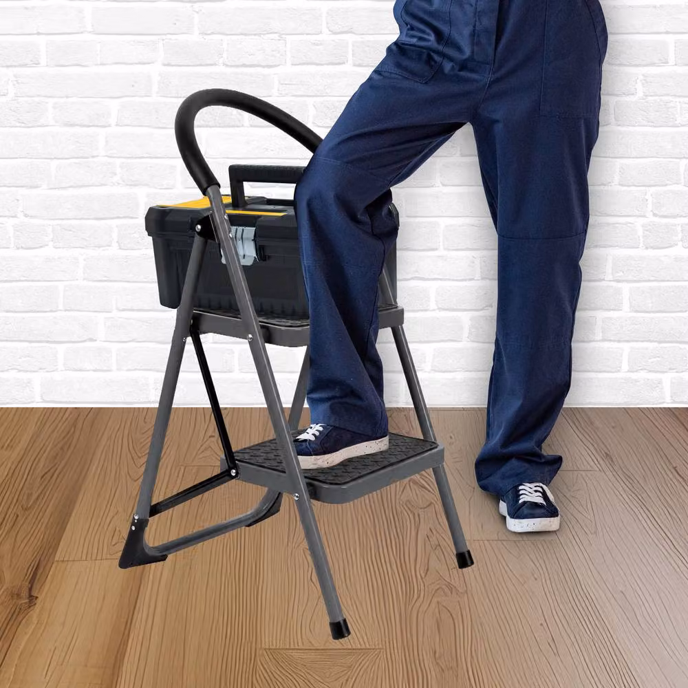 Futura 2 Step Heavy-Duty Steel Folding Step Ladder in Grey – 3
