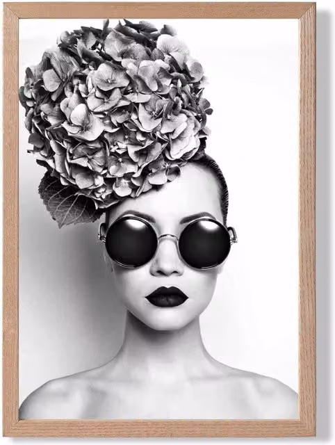 ARTZE Girl with Dark Sunglasses Black and White Framed Photo Print with Oak Frame – 1
