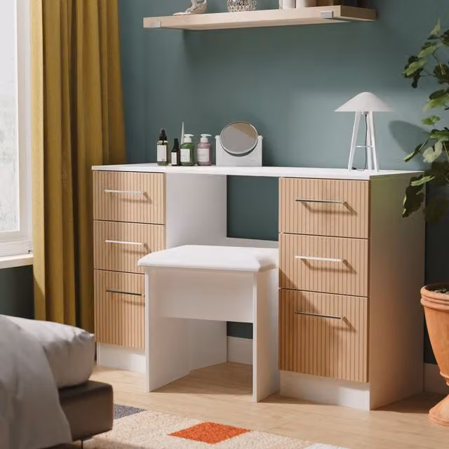 2 U Gloucester Ready Assembled 6 Drawer Kneehole Desk in White – 1