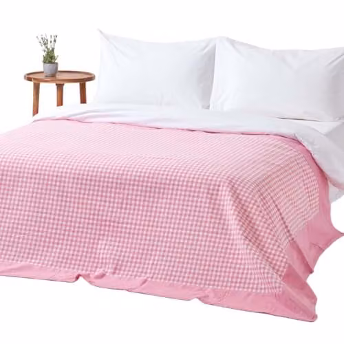 HOMESCAPES Gingham Check Throw Blanket, 100% Cotton, Pink and White, W: 150 cm, D: 200 cm