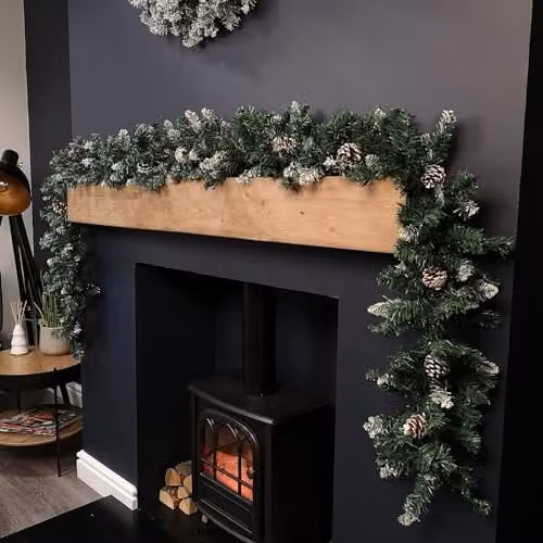 Samuel ALEXANDER 2.7m Snow Tipped Green Christmas Garland with Pine Cones and Mixed Needles – 1