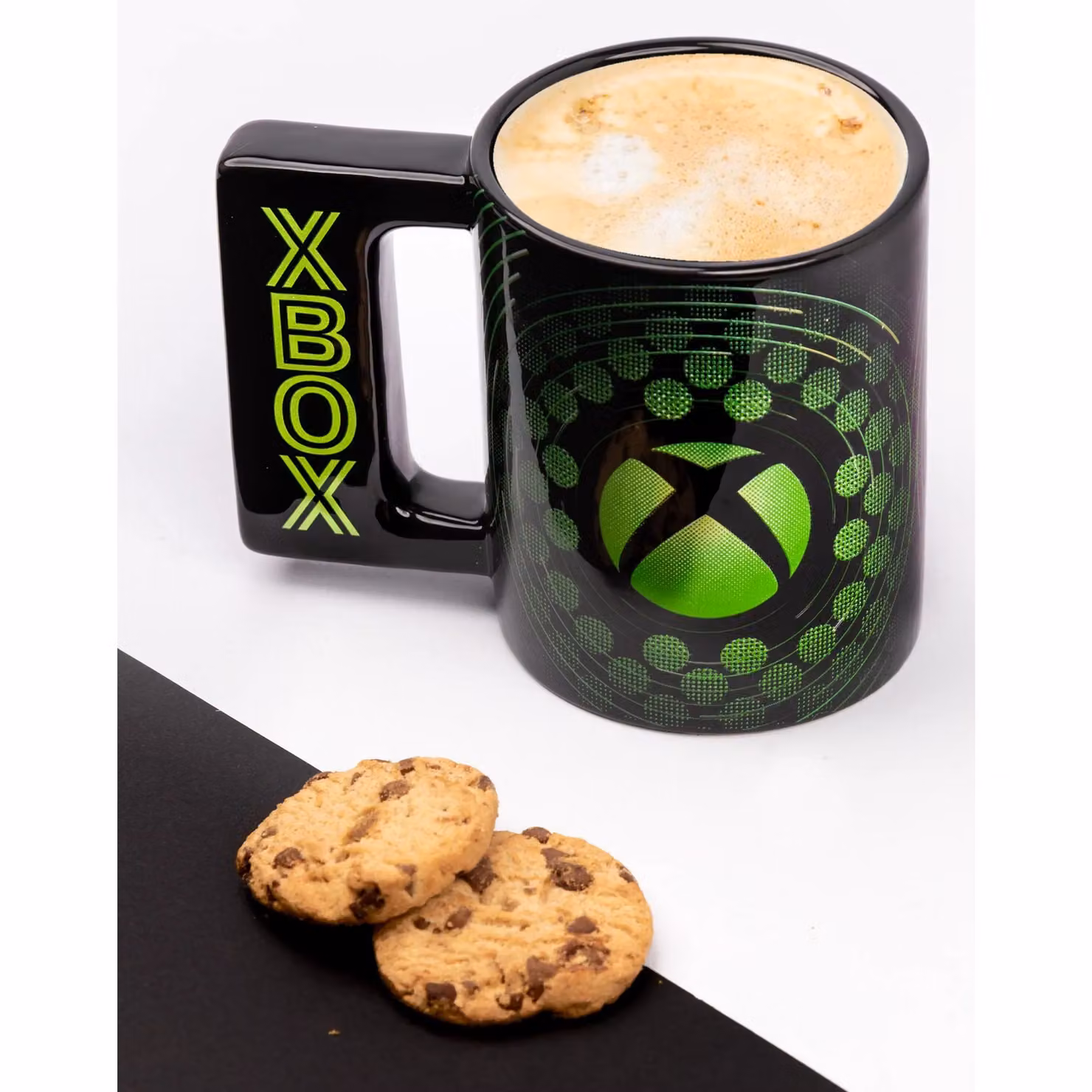 Vanilla Underground Ceramic Xbox Mug in Black and Green, 480 ml – 7