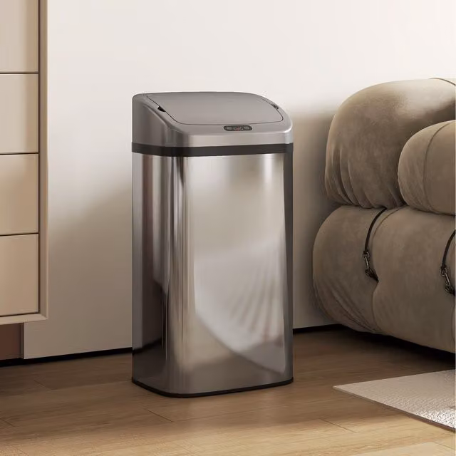 HOMCOM 48L Stainless Steel Kitchen Bin with Automatic Close in Silver Tone