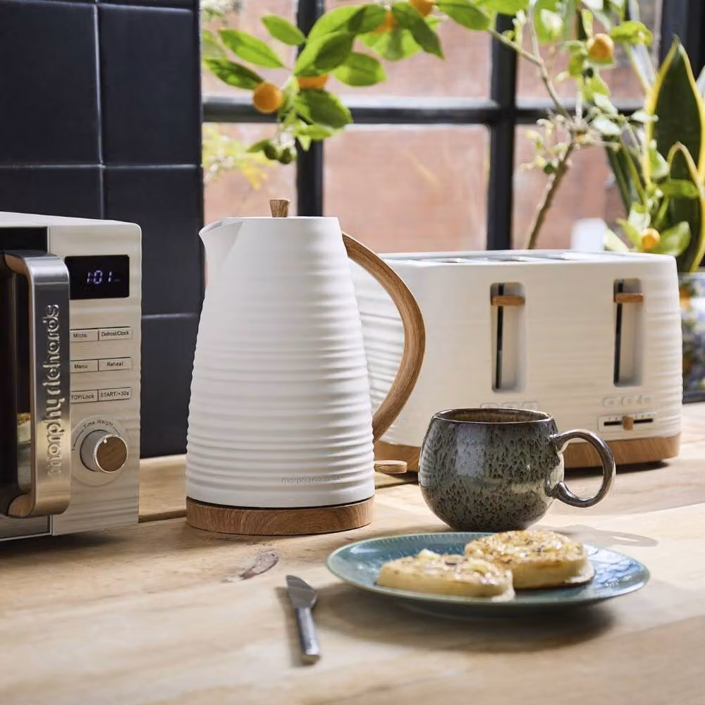 Morphy Richards Clay 4 Slice Toaster in White – 8