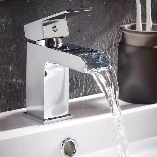Bathroom Kingdom Venice Chrome Waterfall Basin Mixer Tap in Silver