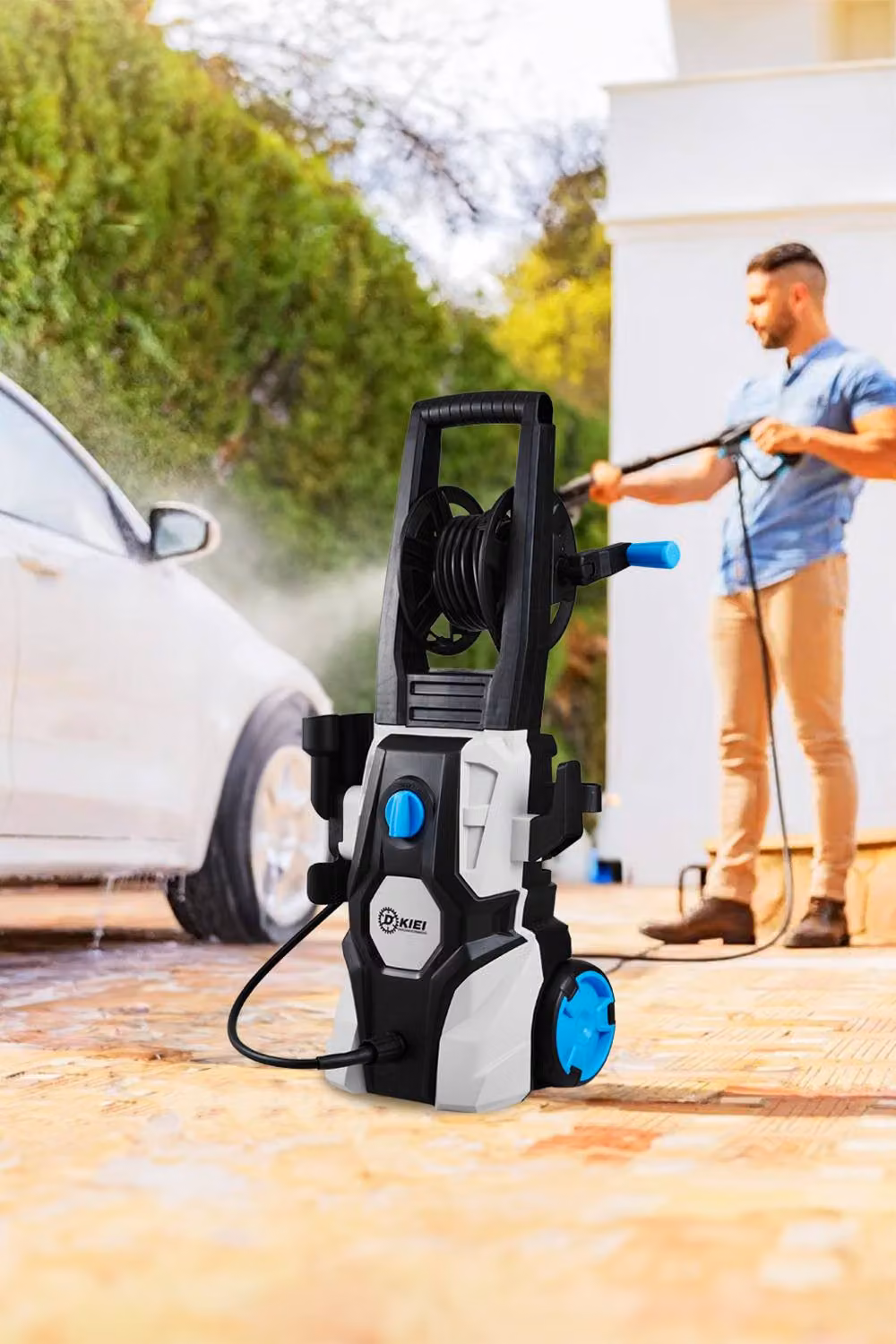 Living and Home 90 Bar High Pressure Washer with 1600W Power and Aluminium Motor in White – 3