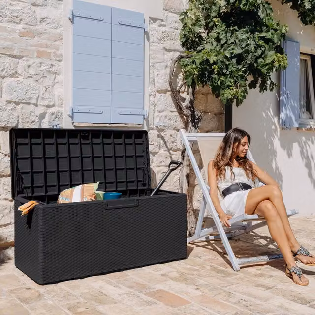 Toomax Portofino Plastic Garden Storage Chest in Anthracite or Black, W/D/H: 124.0 x 56.0 x 54.5 cm