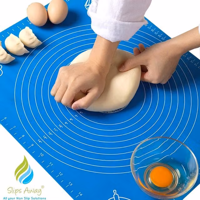 Slips Away Blue Non-Stick Silicone Round Pastry Baking Mat