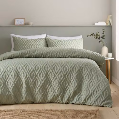 Catherine Lansfield Jacob Geo Soft Touch Double Duvet Cover Set with Pillowcases in Green, Duvet Cover: 200 x 200 cm, Pillowcases: 50 x 75 cm – 1