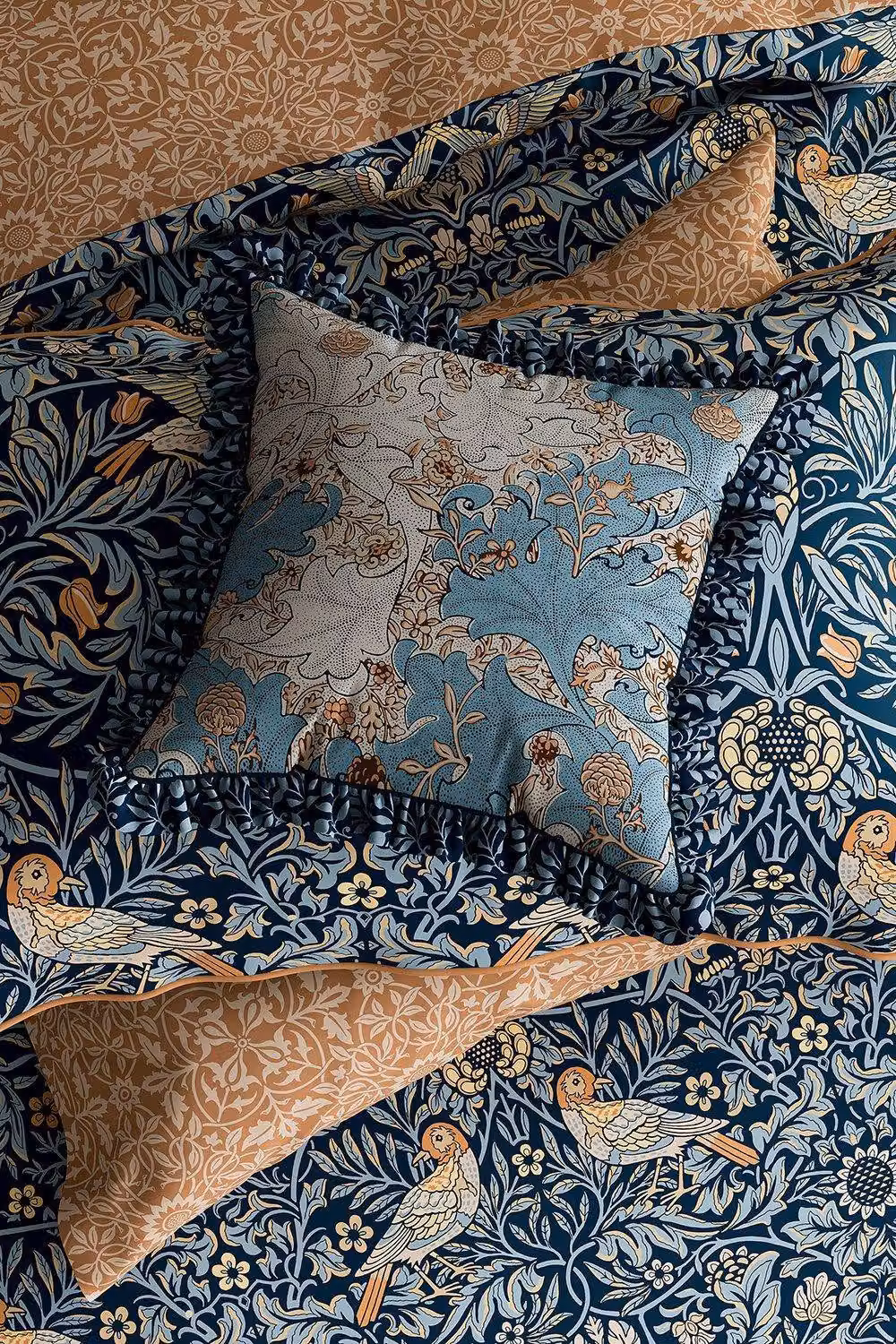 Morris & Co Bird Cotton Percale Duvet Cover and Pillowcase Set in Blue, Single (90 x 200 cm) – 3