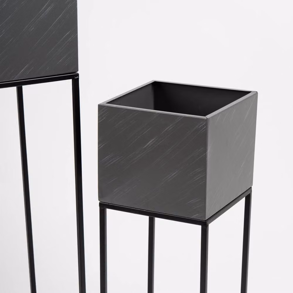 Scottish Everlastings Ltd Set of 2 Black Metal Indoor and Outdoor Planter Tubs – 2